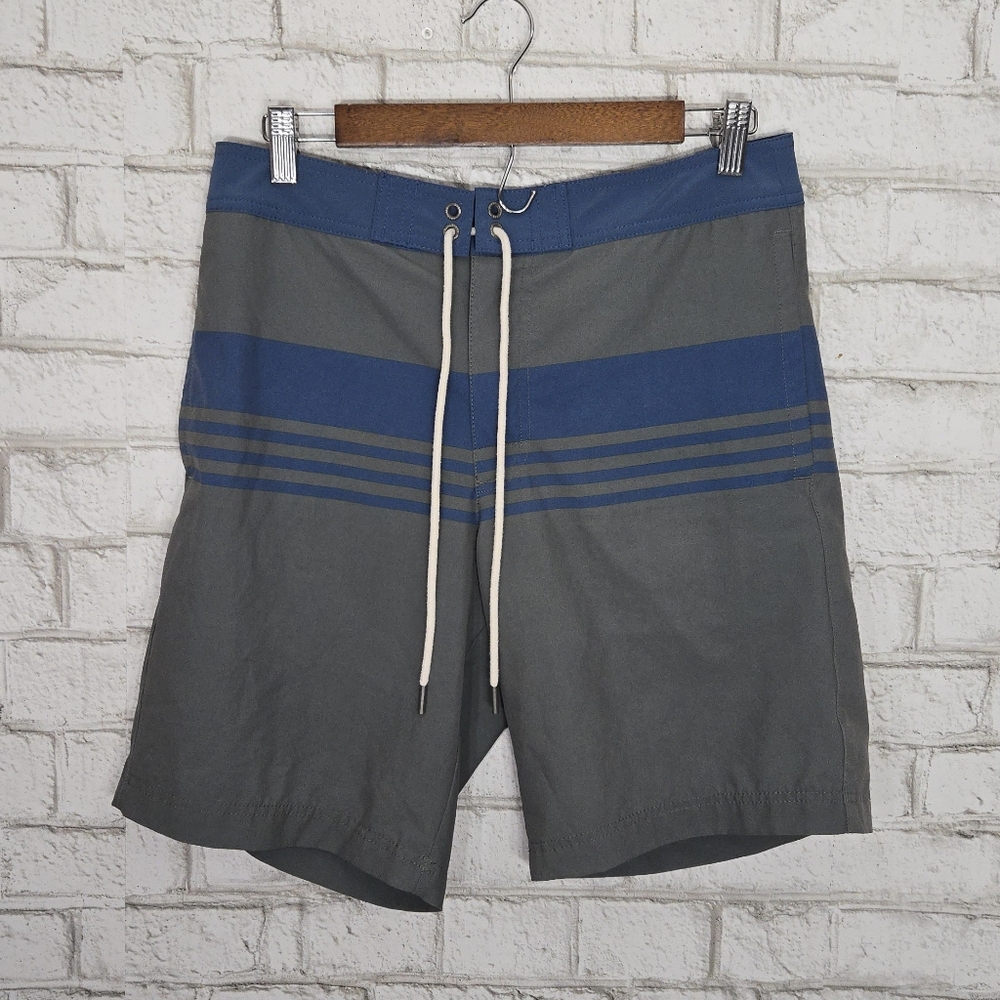 AEO like new mens swim/board‎ trunks
